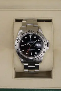 BEZEL RARE SWISS