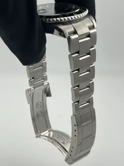 MINT Rolex GMT-Master II 40mm Stainless Steel 16710 Black Men's Watch Papers