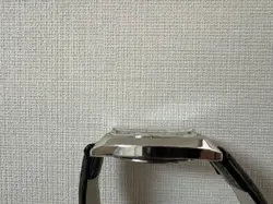 WHITE DIAL HAND-WOUND