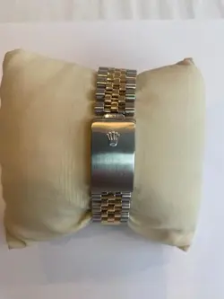 DIAL AND FLUTED