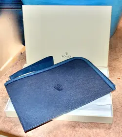 CLUTCH BAG