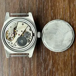 MILITARY WATCH ANTIQUE