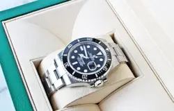 BLACK SUBMARINER DATE