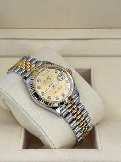 Mint Rolex Datejust 31mm, Champagne Diamond, Jubilee, 278273, dated 2024