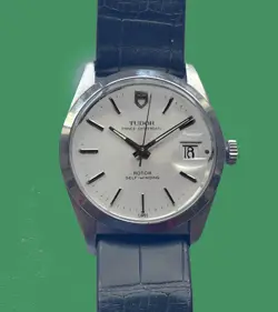 WATCH 9052