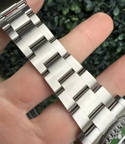 2024 Rolex Submariner Green Starbucks 126610LV 41mm Mint MK2 Absolute Full Set