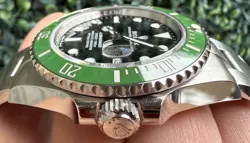 2024 Rolex Submariner Green Starbucks 126610LV 41mm Mint MK2 Absolute Full Set