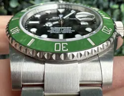 2024 Rolex Submariner Green Starbucks 126610LV 41mm Mint MK2 Absolute Full Set