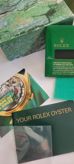 WATCH BOX SET