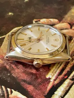 WATCH COLLECTIBLE