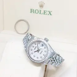 ROLEX 26MM SILVER JUBILEE DIAMONDS DIAL DATEJUST REF: 79174 (Y SERIES)