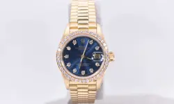 ROLEX DATEJUST 26MM 18K GOLD LADIES DIAMOND WATCH BLUE DIAL SERVICED
