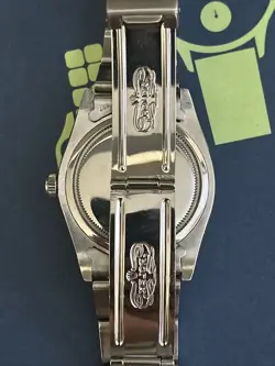 SILVER OYSTER WATCH