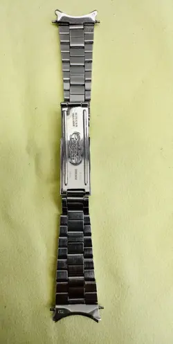 REF 5700