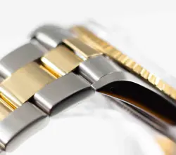 34MM VINTAGE WRISTWATCH