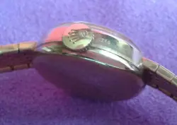 WRISTWATCH ON
