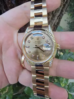 DIAMOND AUTOMATIC WATCH