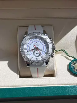 RUBBER STRAP WATCH