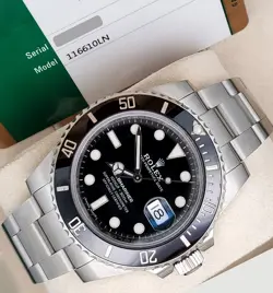 2019 ROLEX SUBMARINER DATE 40MM STEEL WATCH 116610LN BOX PAPERS
