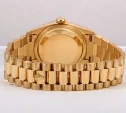 ROMAN DIAL-DIAMOND