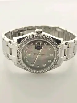 MOP DIAMOND BEZEL.