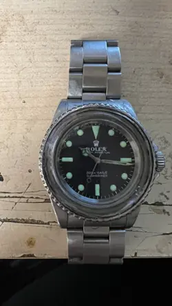 SUBMARINER WATCH NEEDS