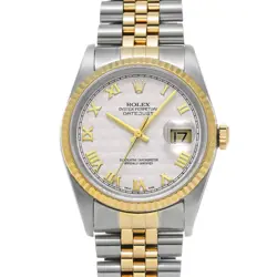 PYRAMID MENS WRISTWATCH