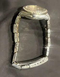 AUTHENTIC DIAMOND