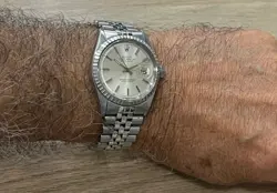 WRIST WATCH FOR