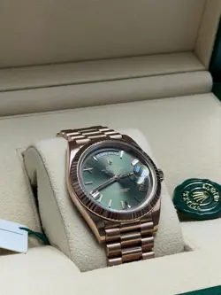 ROSE GOLD OLIVE