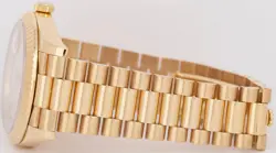 GOLD WATCH 228238