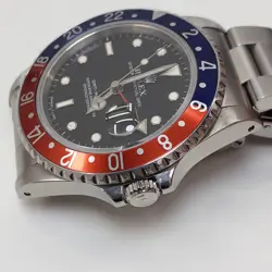 RED STEEL WATCH