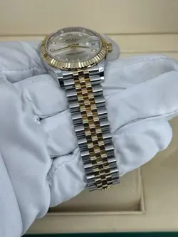 Mint Rolex Datejust 31mm, Silver Diamond, Jubilee, 278273, dated 2024