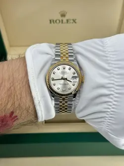 Mint Rolex Datejust 31mm, Silver Diamond, Jubilee, 278273, dated 2024