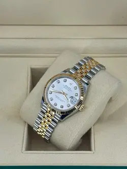 Mint Rolex Datejust 31mm, Silver Diamond, Jubilee, 278273, dated 2024