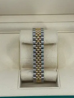 Mint Rolex Datejust 31mm, Silver Diamond, Jubilee, 278273, dated 2024