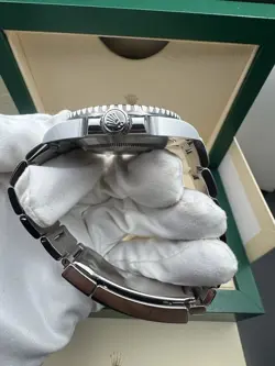 2017 Rolex Submariner Date Ceramic Hulk 40mm 116610LV Box & Papers