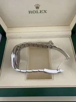 W/ WARRANTY