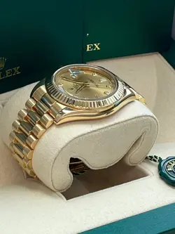 DIAL WATCH 218238