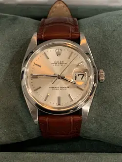 MENS ROLEX OYSTER PERPETUAL DATE STAINLESS STEEL SILVER DIAL 34MM WATCH WITH BOX