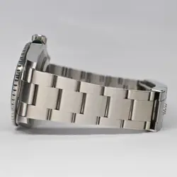 DATE 126610LV RANDOM