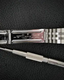 Rolex Datejust 36mm 16234 Tapestry Dial 1997 Fluted 18k gold bezel Jubilee steel