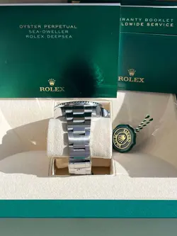 DIAL OYSTERSTEEL WATCH