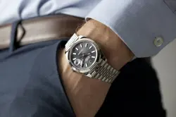 GREY FLUTED