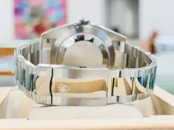 PAPERS WATCH UNWORN