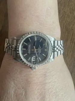 VINTAGE WOMEN’S ROLEX OYSTER PERPETUAL 