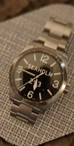 FIELD WATCH