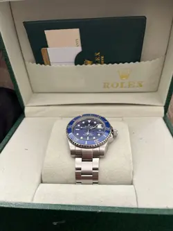 ROLEX SUBMARINER 116610LV SILVER OYSTER BRACELET WITH BLUE BEZEL