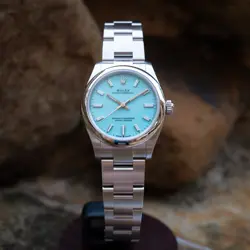 TIFFANY BLUE 2025