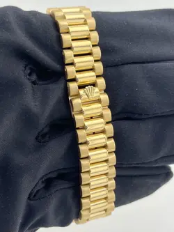 DIAMOND BEZEL LADIES